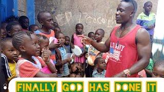 Feeding Day For Kids in Kibera #greatday#vlog #personaltrainer #couple