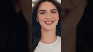 #kendalljenner #shorts #viralvideo #celebrity #supermodel #ytshorts #runway #style #foryou #fashion