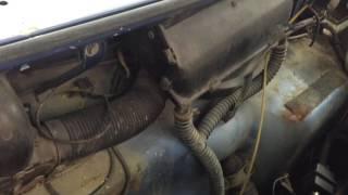 Auto Atlanta Removing & Inspecting the Porsche 914 Fuel Gas Tank