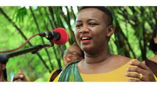 MU NGORO Y'IMANA by Chorale Il est Vivant (Centre Christus Remera) || Official