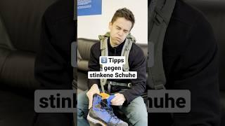 Lifehack gegen stinkende Schuhe #lifehacks #sporttipps #decathlon #decathlondeutschland #shorts