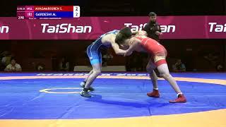 BRONZE FS - 57 kg: S. MYAGMARSUREN (MGL) v. M. GARDESHI (IRI)