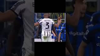 Lukaku and Bremer Almost in a conflict#youtubeshorts #football #shorts