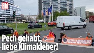 Klima-Protest geht schief: Autofahrer umfahren Klimakleber | Berlin