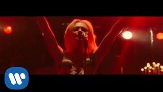 Dakota Fanning & Kristen Stewart - Cherry Bomb (Official Video)