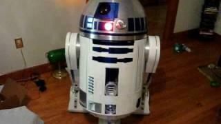 Paul's R2-D2 has working lights installed