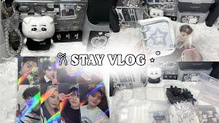 [STAY VLOG] 컴백날에 짜집기 영상 올리기 ୨୧ | 제품제공 • 유리시 • 택배깡 • 스테이브이로그 • 한프로그 • 테무깡 | 