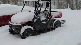 Californians Thriving In This Appalachian Snowstorm