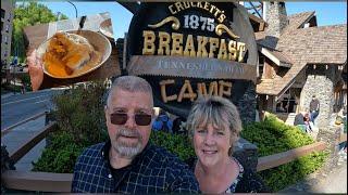 Crockett’s Breakfast Camp in Gatlinburg, Tennessee