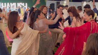 Hania Amir and Iqra Aziz in dance at Ushna Shah Wedding