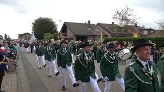 Schützenfest 2024:  Die letzte grosse Parade 2024 im Rheinkreis-Neuss.  Gevenbroich Elfgen. Teil 01.