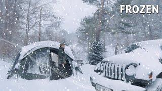 Comfortable camping amid heavy snow_ASMR