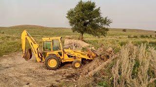 Excavating A 200 Year Old Stock Dam!!