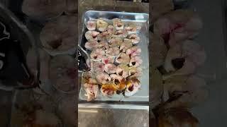 Шашлык из скумбрии  Шикарная рыбка 🫢  Подробный рецепт смотрите в актуальном