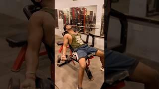 Feel song with biceps workout #motivation #trendingshorts #viralshort #explore #body #gym #biceps