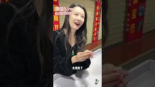 收了一批高品质冰阳绿翡翠，居然说下次送十颗（2） #翡翠  #翡翠直播 #天然翡翠 #玉石