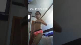 sei que sou feia de biquini kkkkkk (indo pra piscina)