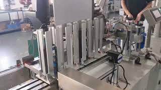 Automatic labeling machine for cartridges