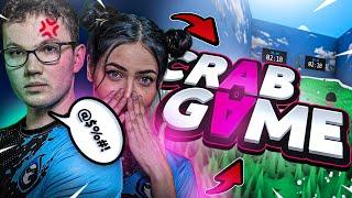 Fusion Plays Crab Game! (TOXIC ) ft. FS Joji, Criizux, MarieMoone, Fray, & MORE!