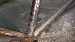 Remove rust using grinder | Classic vintage bike steel frame