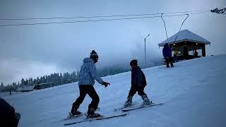 Learning Skiing in Gulmarg || Vlog 1 st of Kashmir || Aahil Ahmad Razaki