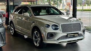 (2024)  Bentley Bentayga Azure  - Ultimate Luxury Sport SUV Review