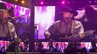 George Strait with Chris Stapleton - Pancho & Lefty/2024/Jersey/Met Life Stadium