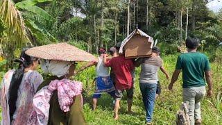 Mayat tidak di kubur, suku dayak kalteng, langsung di masukkan ke dalam pambak, ritual napesan