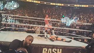 CM PUNK LEAVING WWE BASH IN BERLIN GREETING FANS #wrestling #wwe