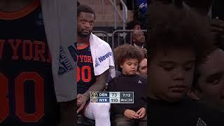 Julius Randle had his son on the bench while blowing out the Nuggets 