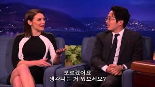 스티븐 연, 코난 쇼 '스티븐 연의 어색한 키스 테크닉' (한글 자막)