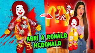 ABRI un PELUCHE de Ronald McDonald y casi me hace VOMITAR  | Ani Cat