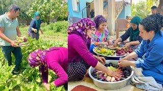 HALAM KÖY EVİ TEPSİ TEPSİ KUZU ETİ İLE PATLICAN DOLMASI ~ YEMEK DAVETİ LEZZET KÖYÜ