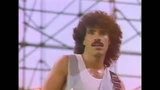 Daryl Hall & John Oates - Say It Isn't So (The Liberty Concert) (1985)