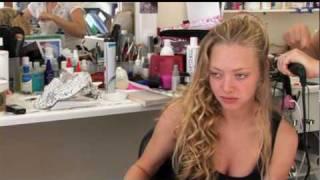 Mamma Mia ! - Behind the Scenes with Amanda Seyfried