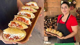 Gorditas de Maíz Rellenas - La Herencia de las Viudas