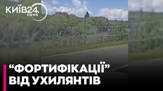 Уздовж річки Тиса встановили загородження з колючим дротом