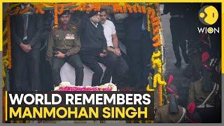 Manmohan Singh Funeral: PM Modi, Amit Shah, Gandhi Family Among Top Leaders At Nigambodh Ghat