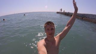 VLOG: НАКУПАЛСЯ С МЕДУЗАМИ в Черном море! Завтрак в отеле Сочи Бриз Сочи! Пляж Эдем, Дельфин!
