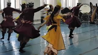 Uyghur Dance - Meghrur Dolan