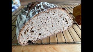 Dinkel-Vollkornbrot  mit Sauerteig - ohne Hefe! Dinkelsauerteig.