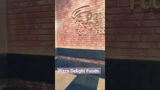 Best Pizza in Johar                                #karachivlogs #reviewster #reviewvlog #bestfood