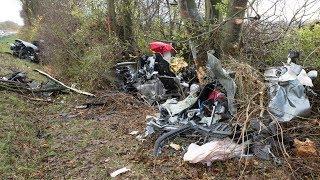 Sportwagen bei Unfall auf der B8 in drei Teile zerrissen – Fahrerin von Feuerwehr gerettet