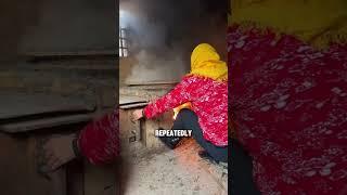 Genius Chinese Stove That Boosts Flames with a Simple Handle 