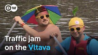 How to tame rowdy tourists on the Vltava in Czech Republic | DW News