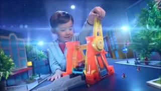 Smyths Toys - Blaze and the Monster Machines Light & Launch Hyper Loop