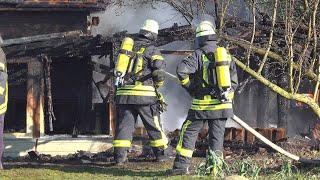 [Brand eines Gartenhauses] Alarm für die Feuerwehr Bad Essen [HaLo/Beew]