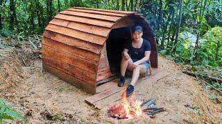 Build a wooden survival shelter, construction skills - wild forest beauty