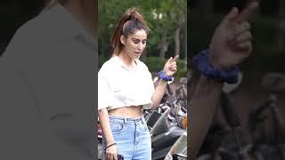 Trend ne bacha liya 