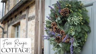 Rustic Meets Elegant: French Country Christmas Decor Inspiration